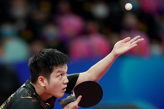 曼作为西蒙 曼作为西蒙